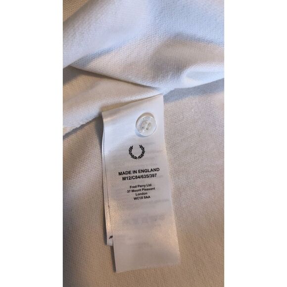 90's Fred Perry Made In England Twin Tipped Polo Shirt - Picture 8 of 9